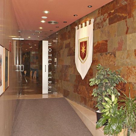 Hotel Yerri Естелья Екстер'єр фото