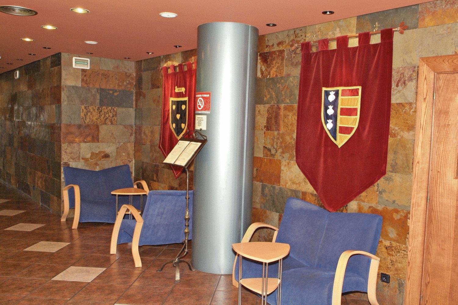 Hotel Yerri Естелья Екстер'єр фото
