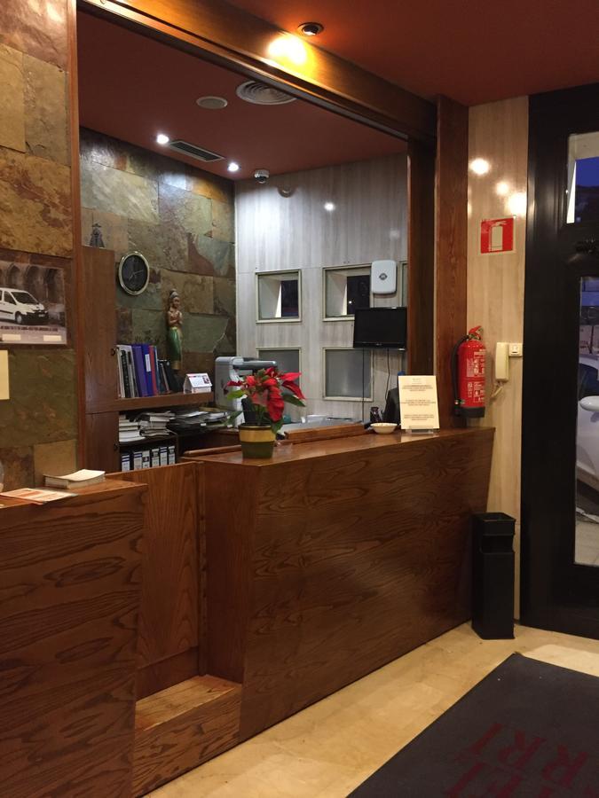 Hotel Yerri Естелья Екстер'єр фото
